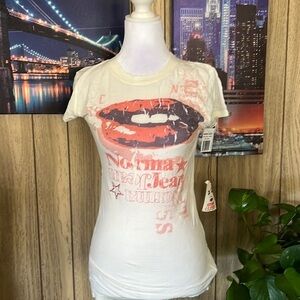 NORMA JEAN TEE SHIRT SIZE SMALL